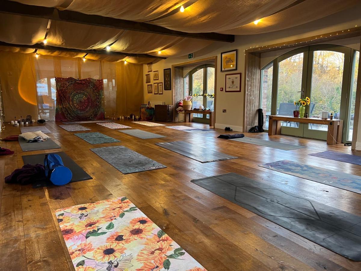 The Old Flax Mill Yoga Retreat Villa Coleraine Buitenkant foto